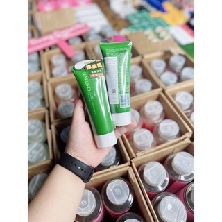 Sữa Rửa Mặt Naruko Tea Tree 120g