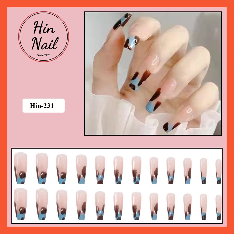 Móng tay giả form dài màu hồng họa tiết  xanh đỏ