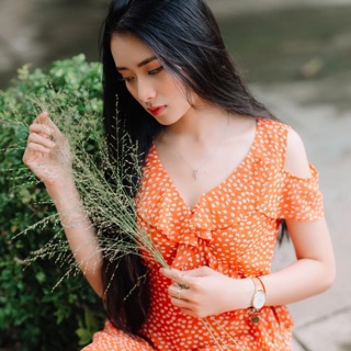 Đầm rớt vai