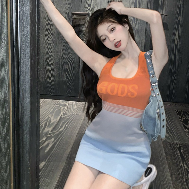 Đầm Dệt Kim Sát Nách Hở Lưng Ôm Dáng Họa Tiết Kẻ Sọc Cầu Vồng Phong Cách Hàn Quốc Cho Nữ