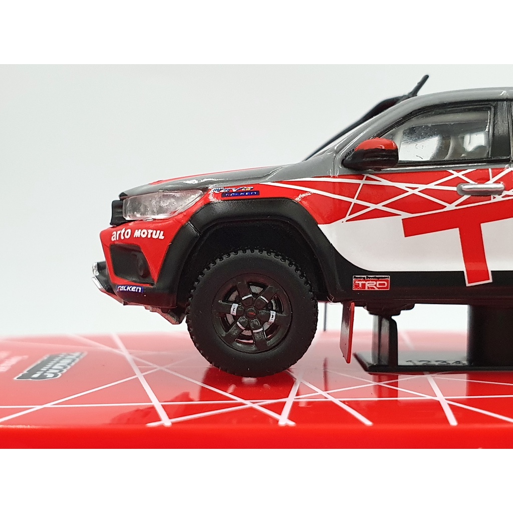 Xe Mô Hình Toyota Hilux AXCR 2016 Show Car 1:64 Tarmac Works