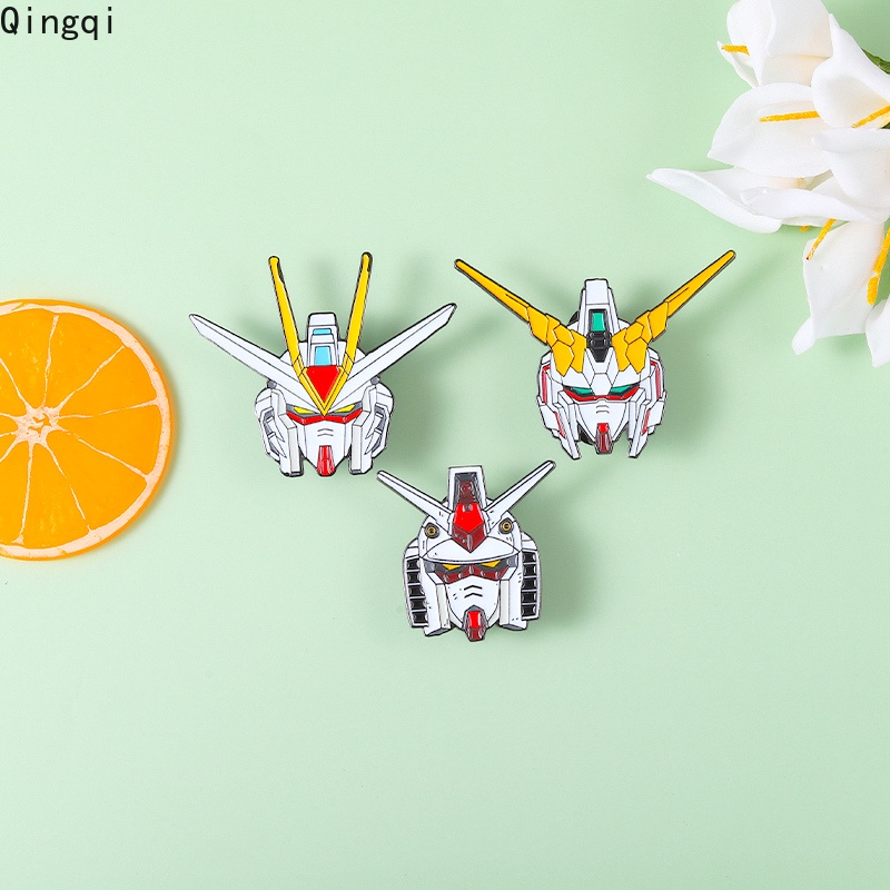 Ghim cài áo MISS ZOE hình nhân vật truyện tranh Tobia Arronax Bernadette cá tính