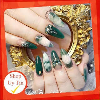 Khung chụp ảnh nail, decor mẫu móng nail