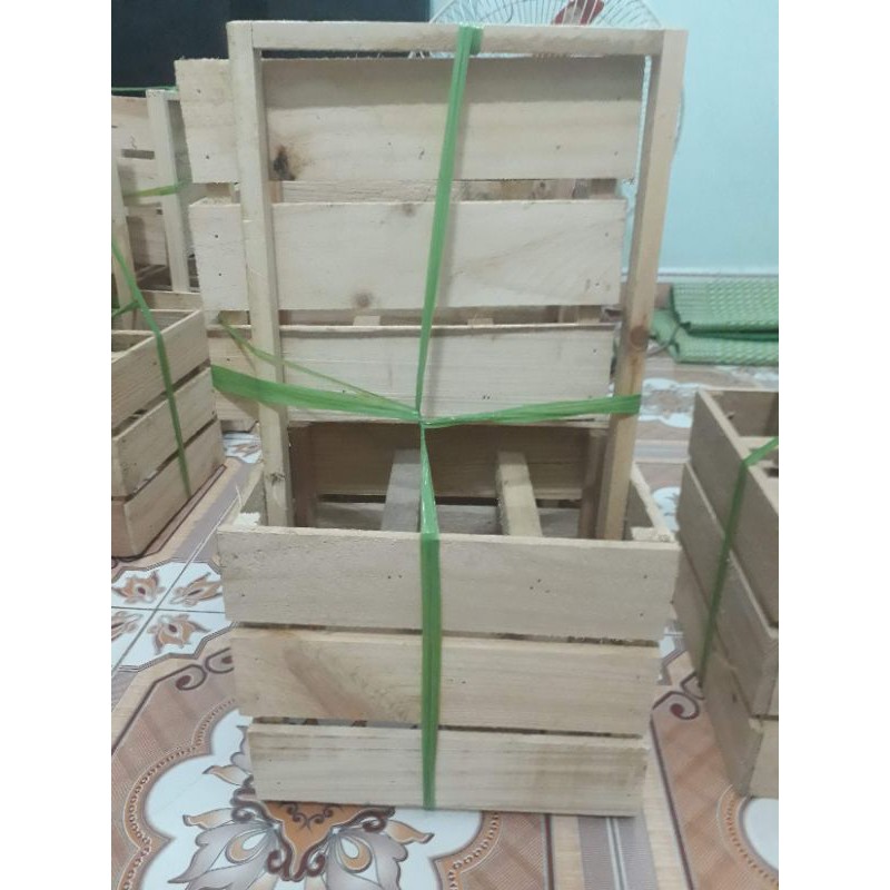 Giỏ gỗ cắm hoa