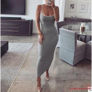 Đầm Maxi Cổ Yếm Hở Lưng Quyến Rũ