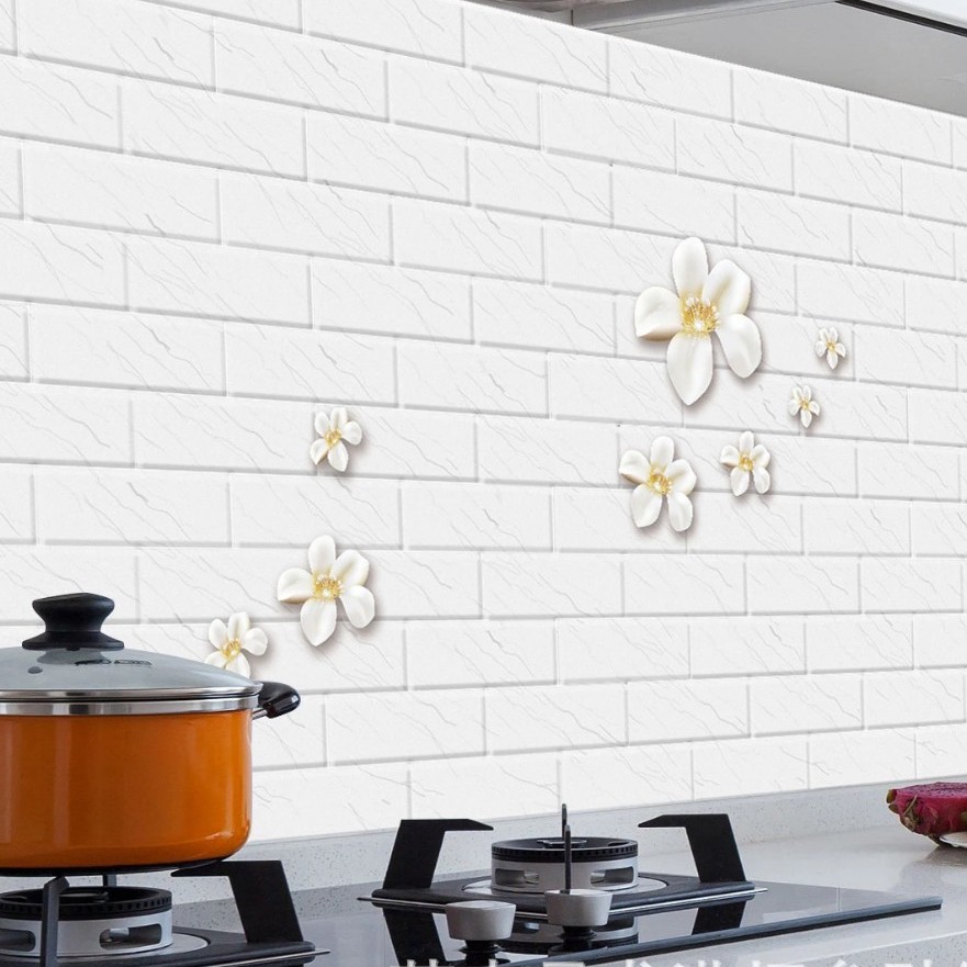 1 mét dán bếp cách nhiệt gạch trắng hoa sứ khổ 60cm keo sẵn