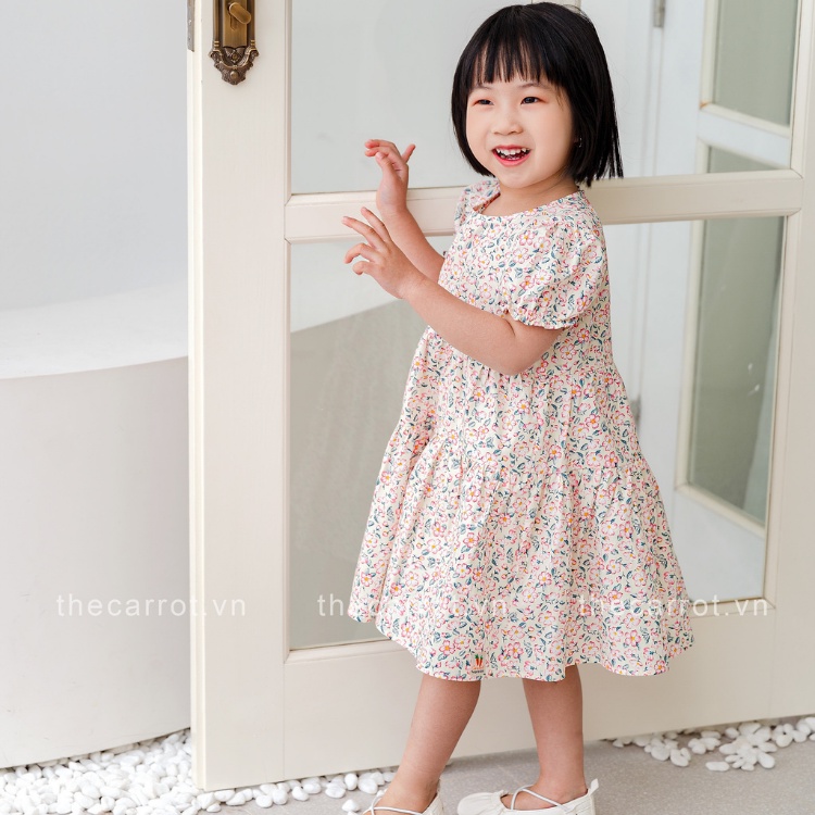 Váy ba tầng CARROT cho bé gái, hoạ tiết hoa trà, dáng baby doll, chất Thô cotton thấm hút mồ hôi