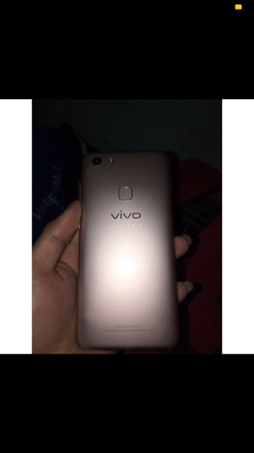 Điện thoại Vivo V7
