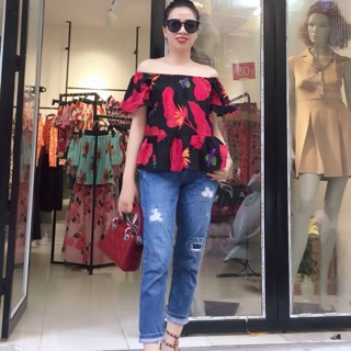 Áo baby doll trễ vai