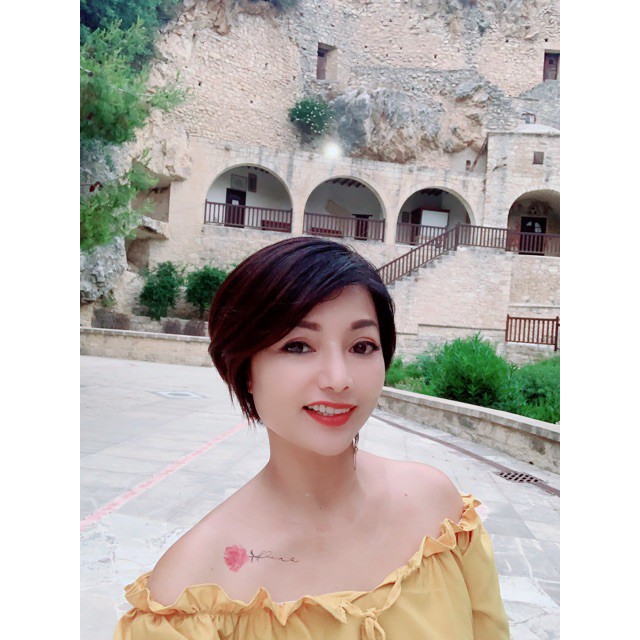 Đầm Nữ Vàng Trễ Vai Bèo (KÈM ẢNH THẬT) | BigBuy360 - bigbuy360.vn