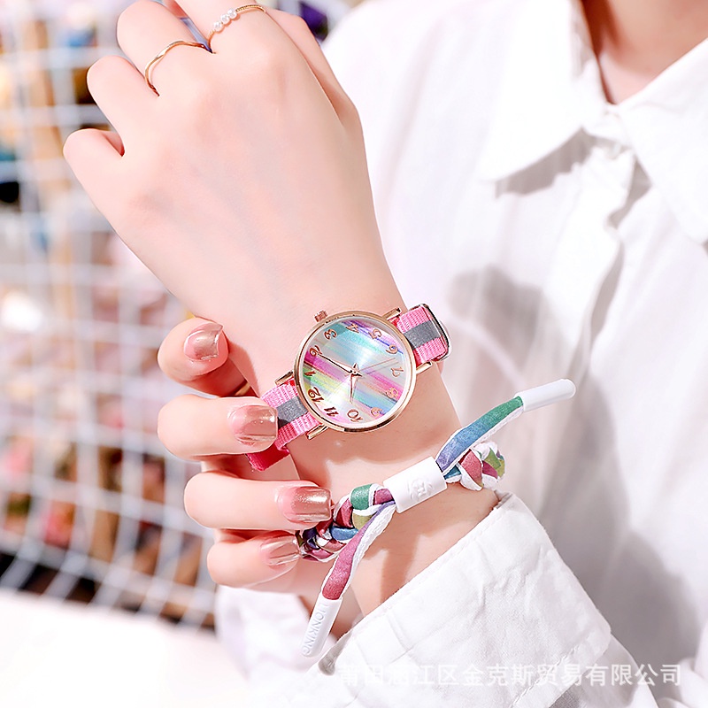 Đồng Hồ Đeo Tay Dây Vải Màu Cầu Vồng Thời Trang Trẻ Trung Cho Nữ