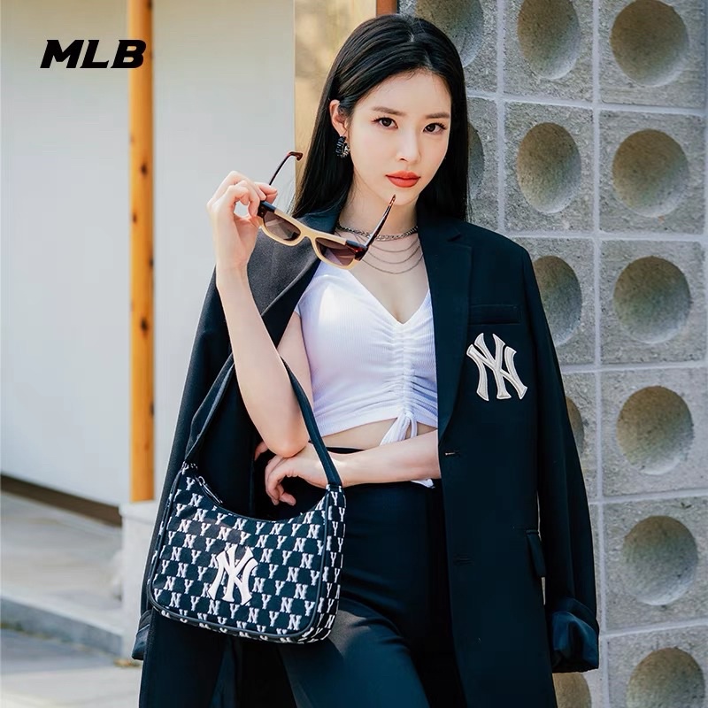 TÚI ĐEO VAI NỮ MLB JACQUARD MONOGRAM HÀN QUỐC