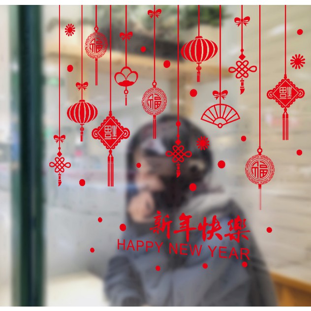 Decal trang trí Tết - Rèm dây trang trí nhiều phụ kiện đỏ