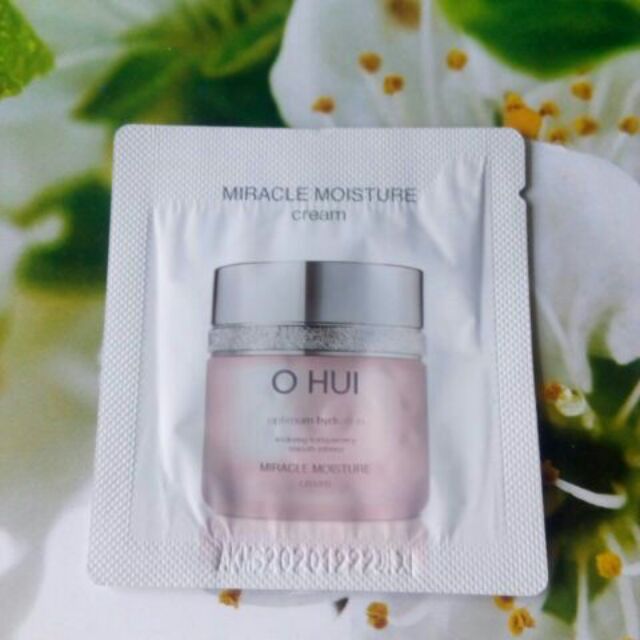 10 gói kem dưỡng trắng hồng Ohui Miracle Moisture