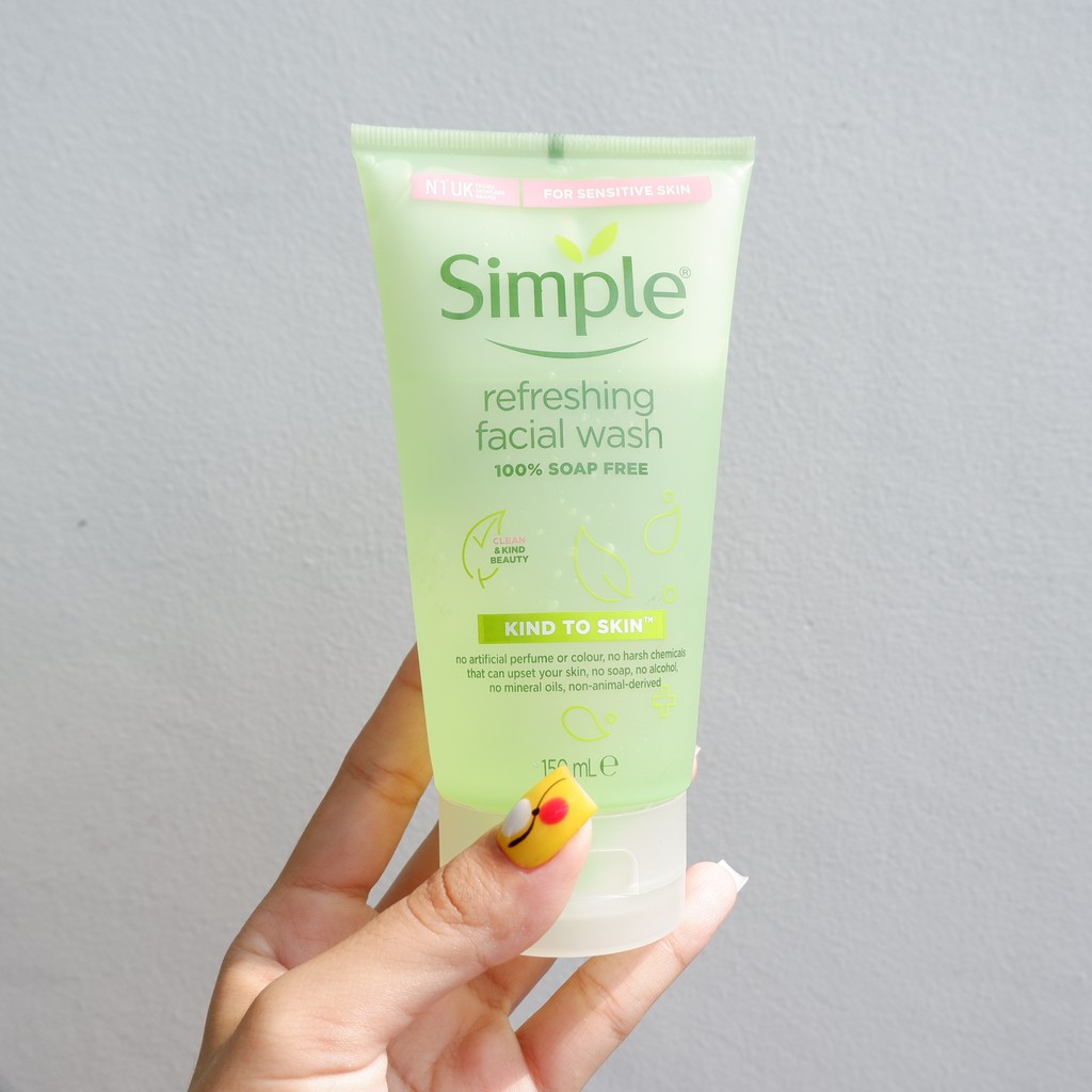 Nước tẩy trang, Nước hoa hồng, Sữa rửa mặt SIMPLE Giúp Da Sạch Sâu Và Cấp Ẩm Cho Da SIMPLE Kind To Skin NPP Shoptido | BigBuy360 - bigbuy360.vn
