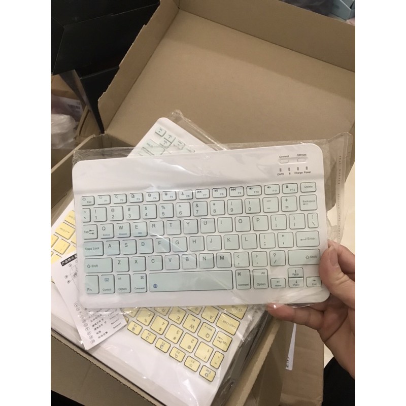 Bàn phím kèm chuột không dây Bluetooth 10inch kết nối iPhone,iPad,sam sum...*tặng kèm lót chuột* | BigBuy360 - bigbuy360.vn