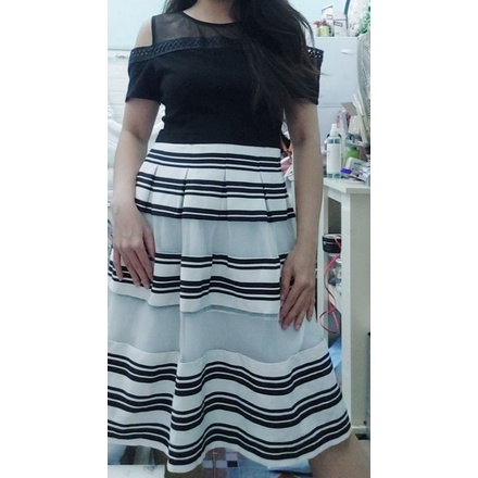 Thanh lý đầm đen dễ thương size dưới 50kg,