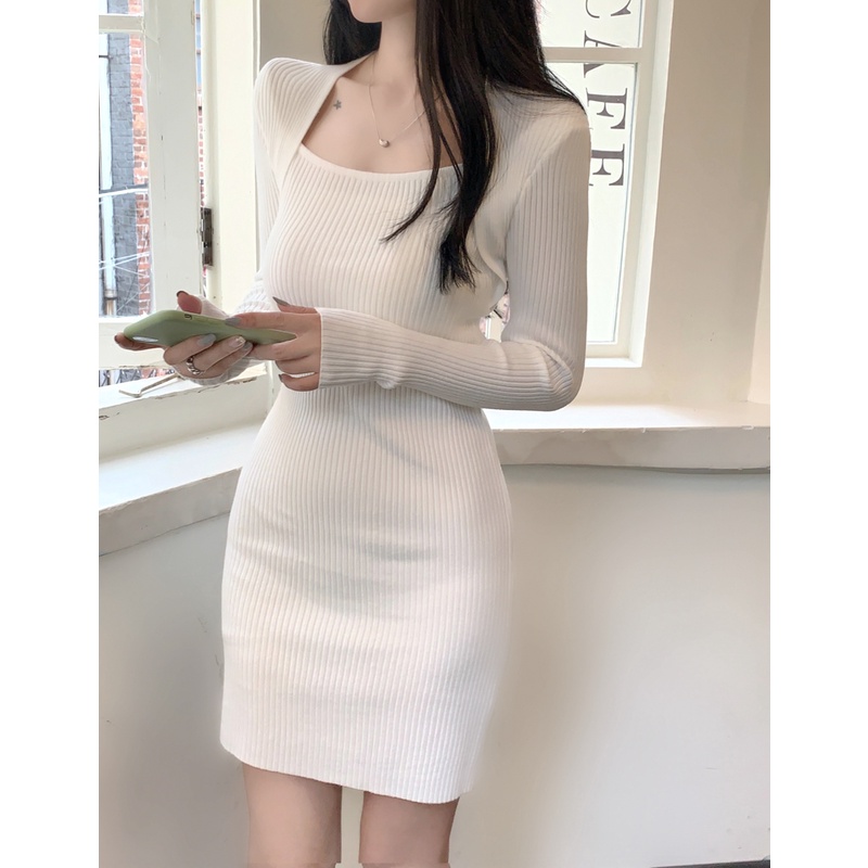 Đầm Dệt Kim Tay Dài Cổ Vuông Form Ôm Thời Trang Hàn Quốc Quyến Rũ