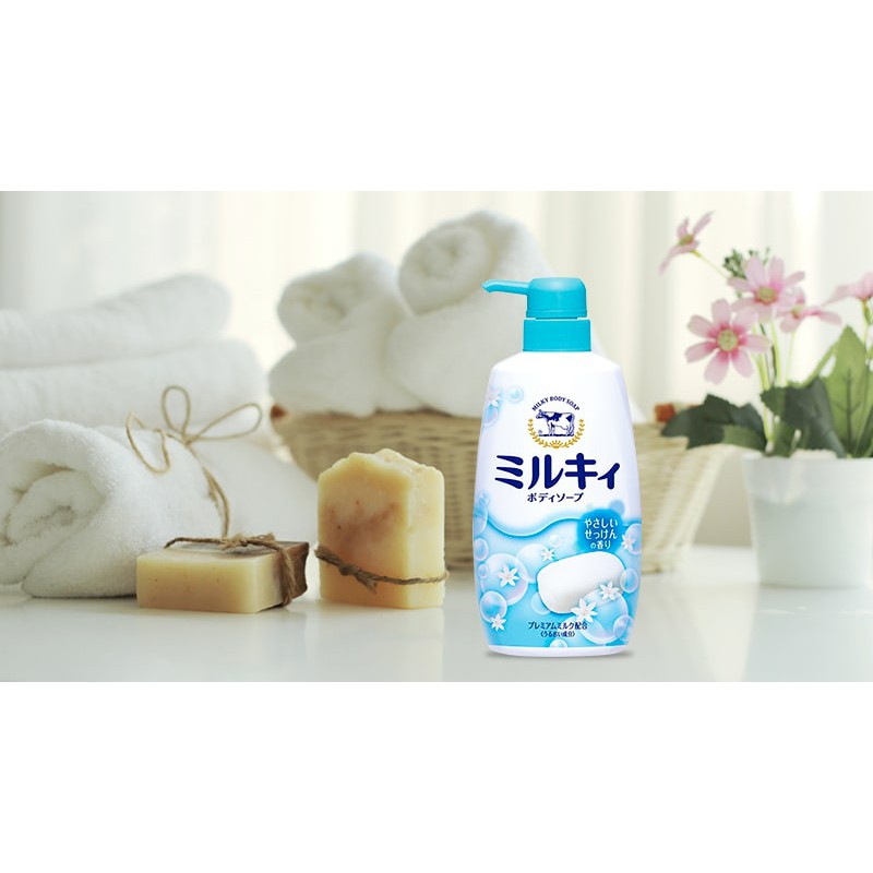 Sữa Tắm Bò Milky Body Soap Cow 550ml (Hương Hoa Cỏ, Hoa Hồng)