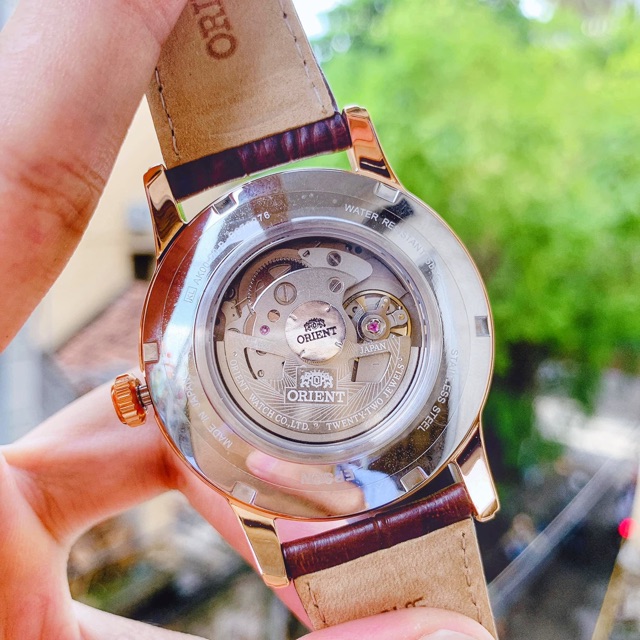 Đồng hồ nam Orient Sun Moon SAK00001YO máy cơ Automatic F6B24, 22 chân kính, kính Sapphire, dây da, lộ máy, case 42.5mm