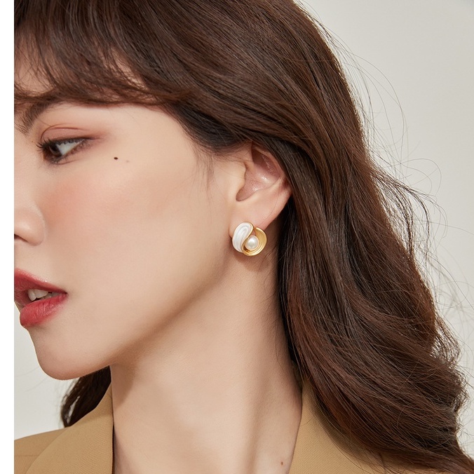 Bông tai nữ chuôi bạc 925 Eleanor Accessories ngọc trai nhân tạo dáng tròn phụ kiện trang sức 4083