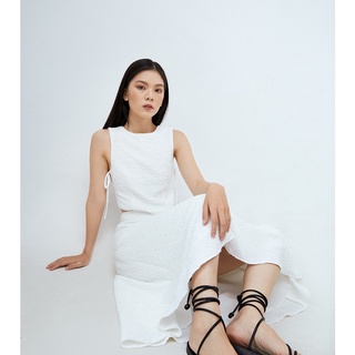 Dottie - áo hở lưng vải jacquard nữ trắng t0480