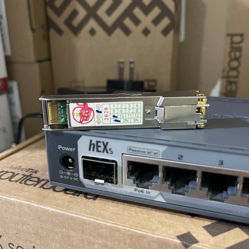 combo 3 bộ định tuyến Mikrotik 760igs và sfp RJ45