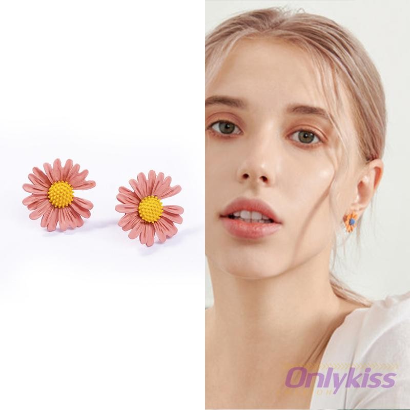 Bông tai hoa cúc tươi tắn