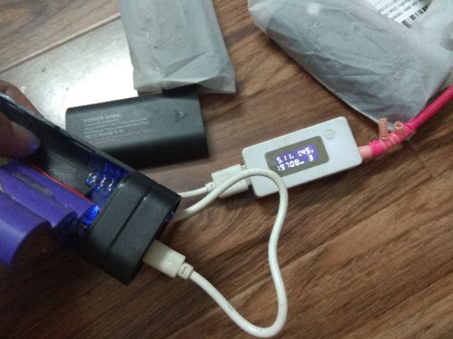 Box sạc 2 cell ra 5V/2.5A bản mới 2018 | BigBuy360 - bigbuy360.vn