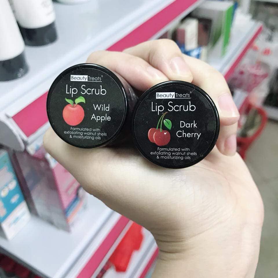 Tẩy da chết môi