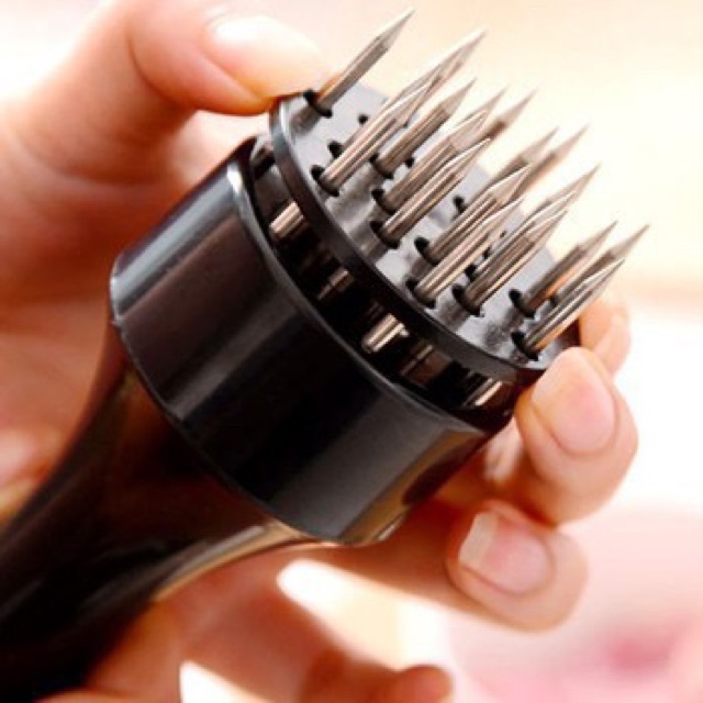 Dụng cụ làm mềm thịt tiện dụng