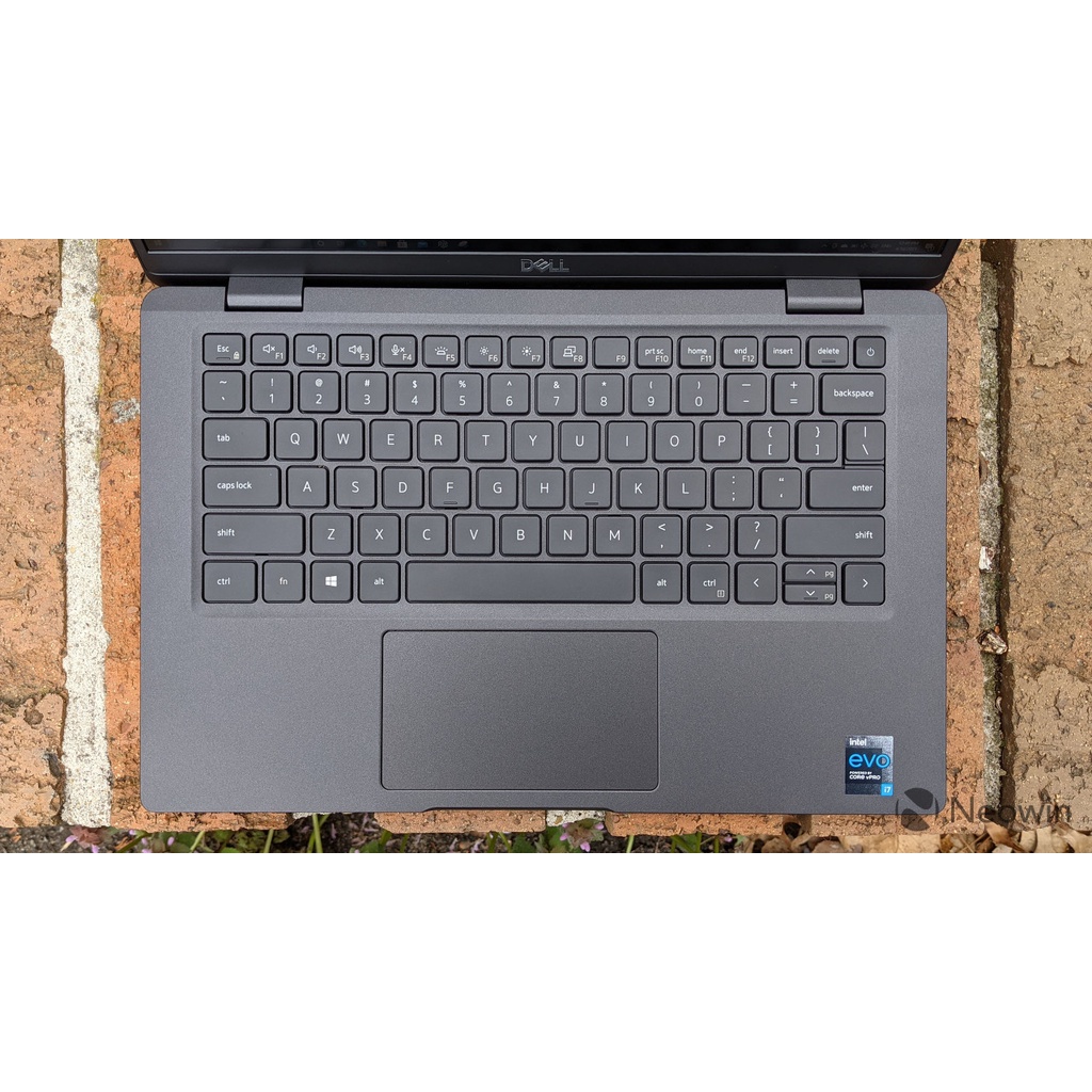 Laptop Dell Latitude 7320 Core i7-1165G7 / 16GB Ram / 512GB SSD / 13.3 FHD Cảm Ứng / Pin 63 WHr Có Lựa Chọn Card WWAN
