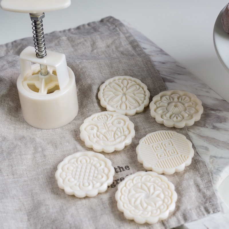 Khuôn Bánh Trung Thu GLAMO HOME Khuôn Làm Bánh Lò Xo 100g Có 6 Mặt Thay Đổi