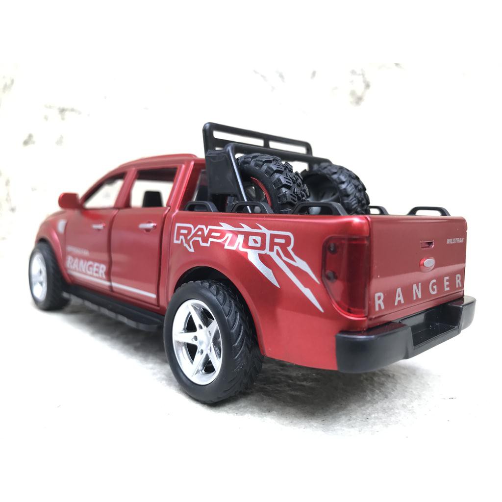 Mô hình xe PICKUP FORD Ranger Raptor 2021 1:32