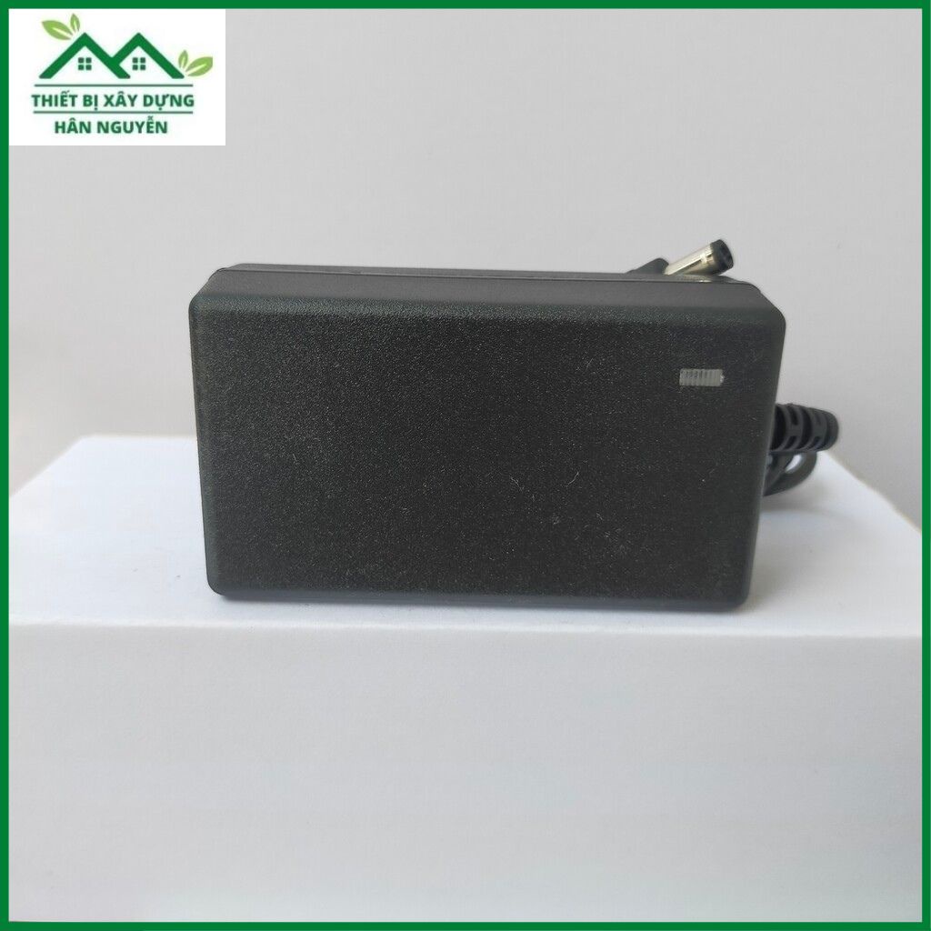 Cục sạc máy khoan pin cho máy 21v,24v,26v như hitachi,makita,dewalt,củ sạc,sạc được cho pin 36v
