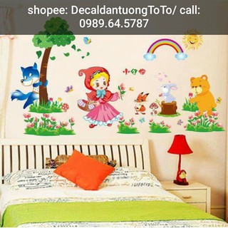 Decal dán tường Cô bé quàng khăn đỏ