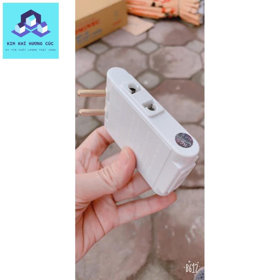 Phích cắm dẹt 1 ra 3