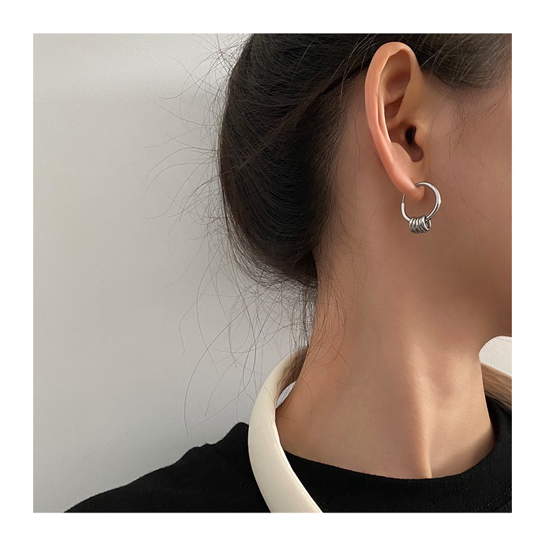 Bông Tai Tròn Bằng Thép Titan Phong Cách Hàn Quốc 19B182