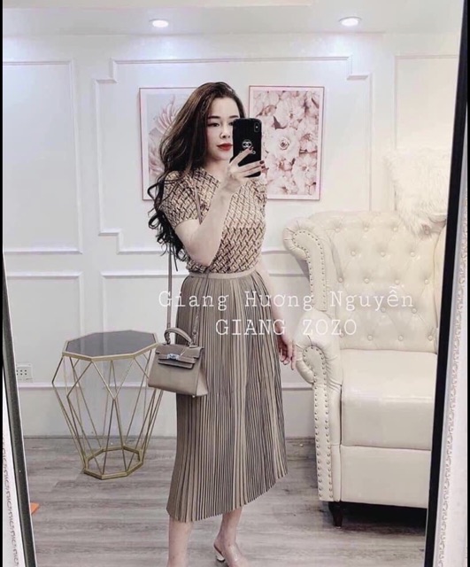 Bán sỉ chân váy dập ly dáng dài cho nữ ( có video) | BigBuy360 - bigbuy360.vn
