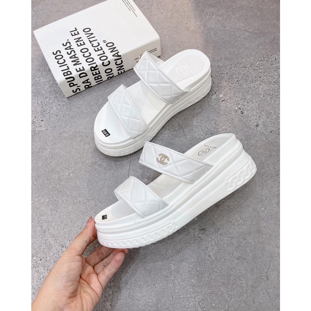 Dép nữ 2 quai ngang đế xuồng cực xinh