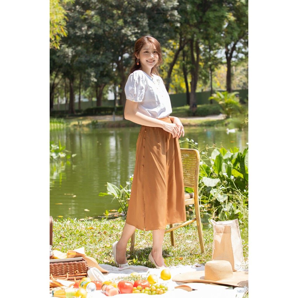 Jenny Le - Chân váy chữ A phom dài đính nút một bên xẻ Lami Skirt JL167