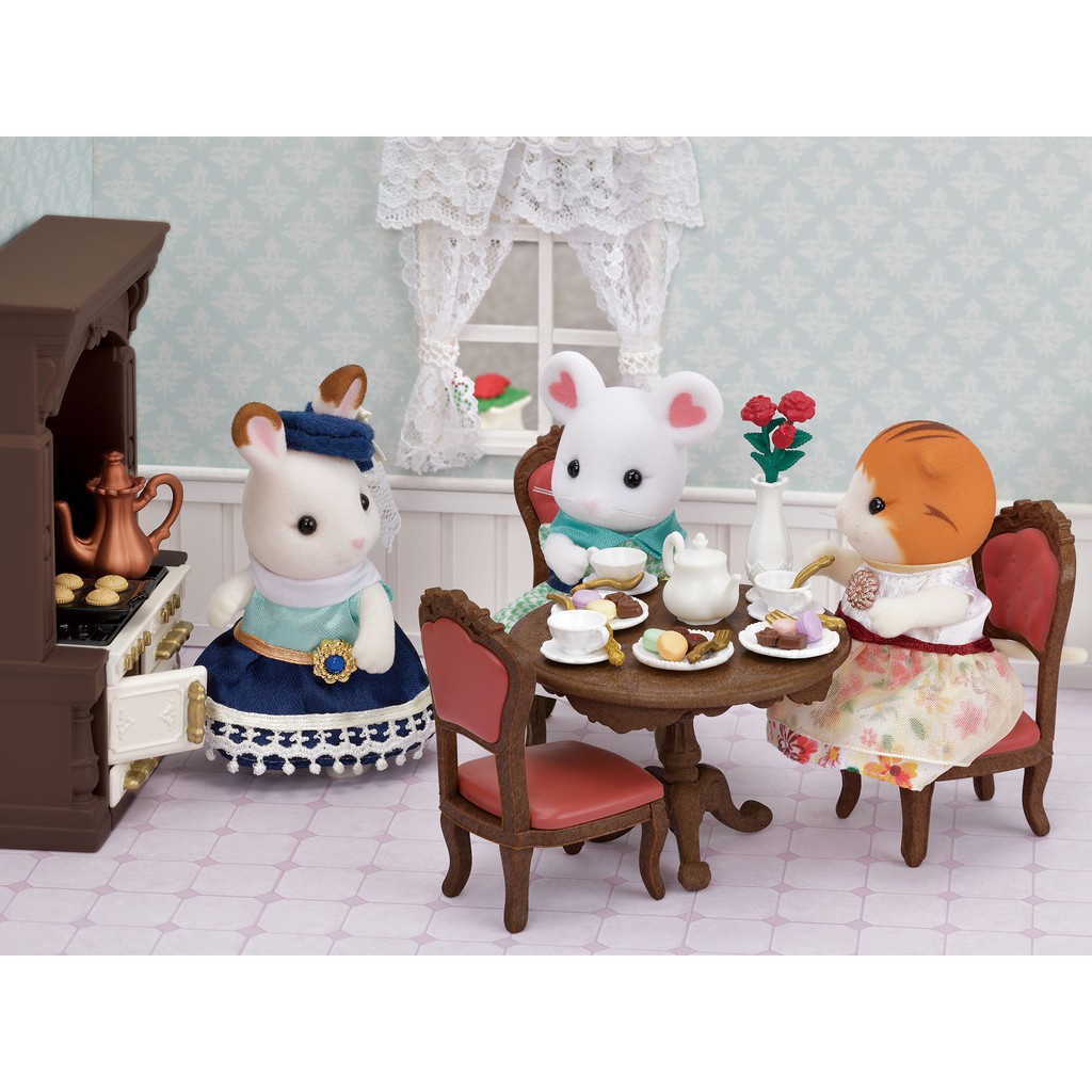 Đồ Chơi Sylvanian Families Bộ Bàn Ghế Ăn Sang Trọng Chic Dining Table Set