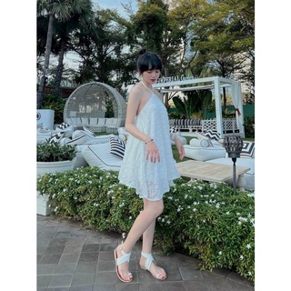 ĐẦM LÔNG CỔ YẾM HỞ LƯNG