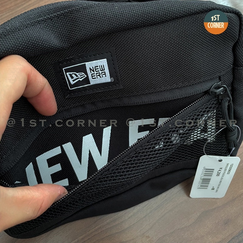Túi đeo chéo - New Era Shoulder Pouch Bag