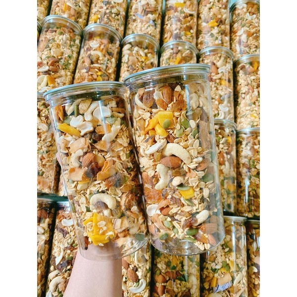 NGŨ CỐC ĂN KIÊNG GRANOLA SIÊU HẠT QUẨ SẤY DINH DƯỠNG HỘP 500G NGON NHỨC NÁCH