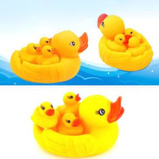 Đàn vịt thả tắm bồn tắm có tiếng kêu cho bé/đàn vịt thả bể bơi