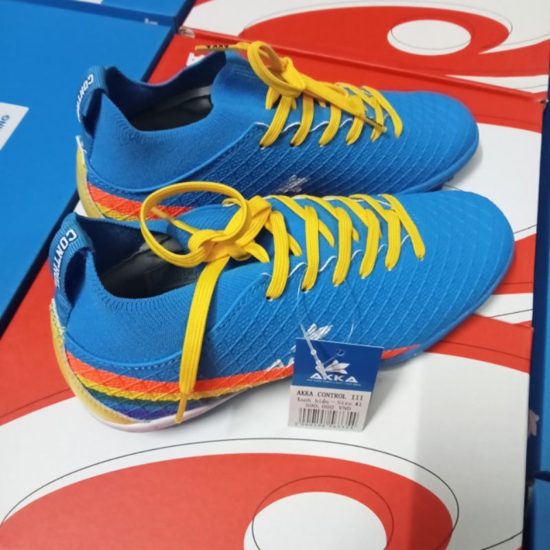 Giày bóng đá cổ cao AKA CONTROL 3 đế TF nhiều màu