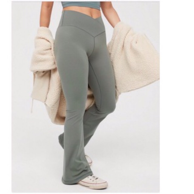 Quần tập legging ống loe Ae rie, hàng xuất xịn