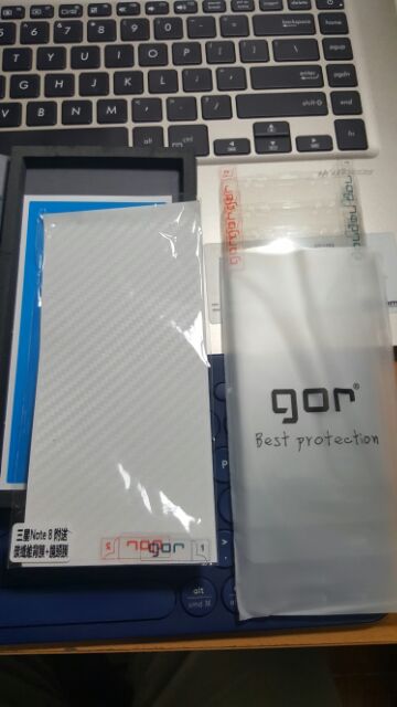 BỘ 3 MIẾNG DÁN DẺO GOR + DÁN CARBON + NOTE8