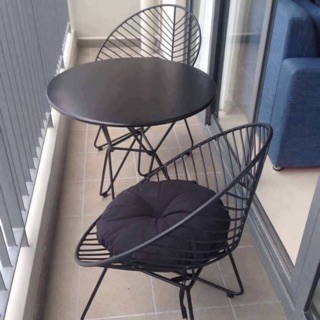 Bàn ghế sắt nón ban công thanh lý